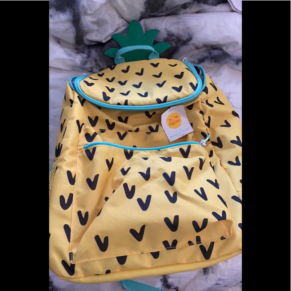 Pineapple cooler backpack